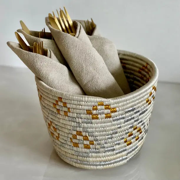woven tapered white gold planter