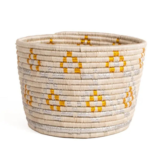 woven tapered white gold planter